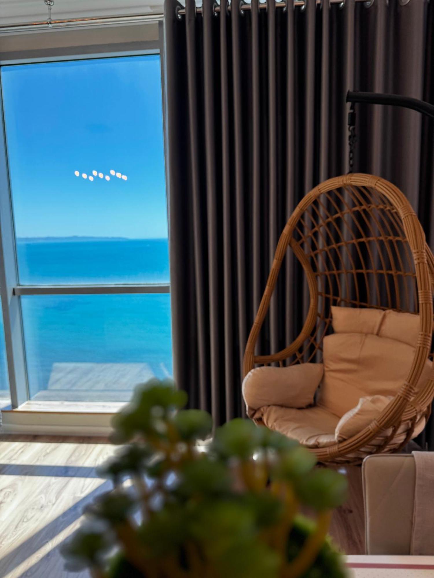 Sky & Sea View Luxury Apartments Durrës Exterior foto